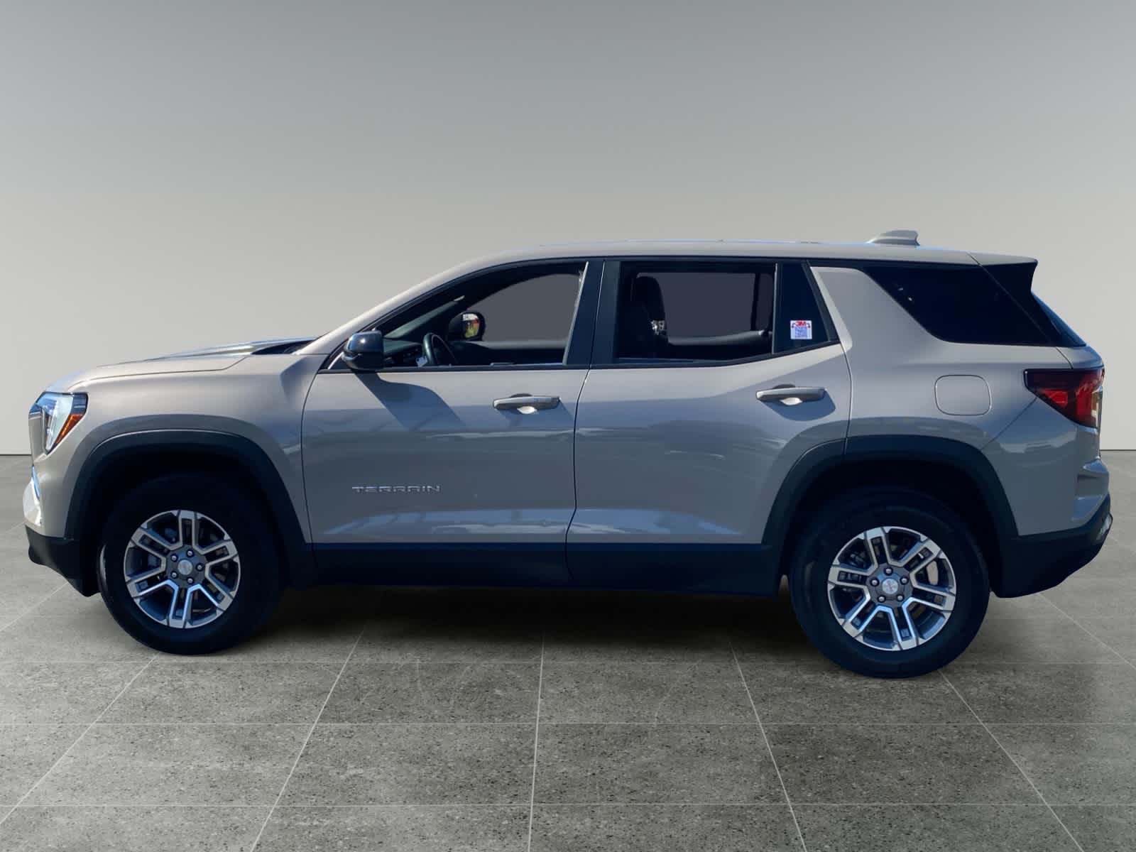 2025 GMC Terrain Elevation - Photo 2