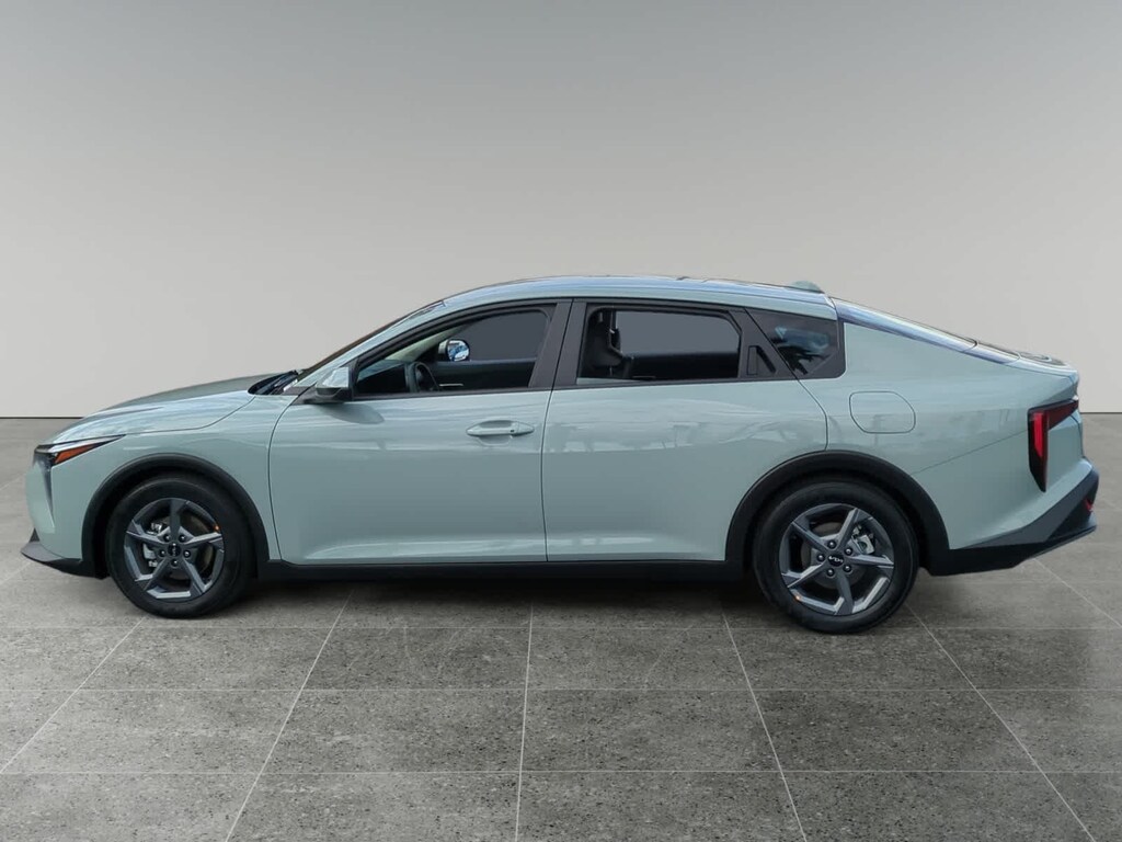 Used 2025 Kia K4 LXS Sedan