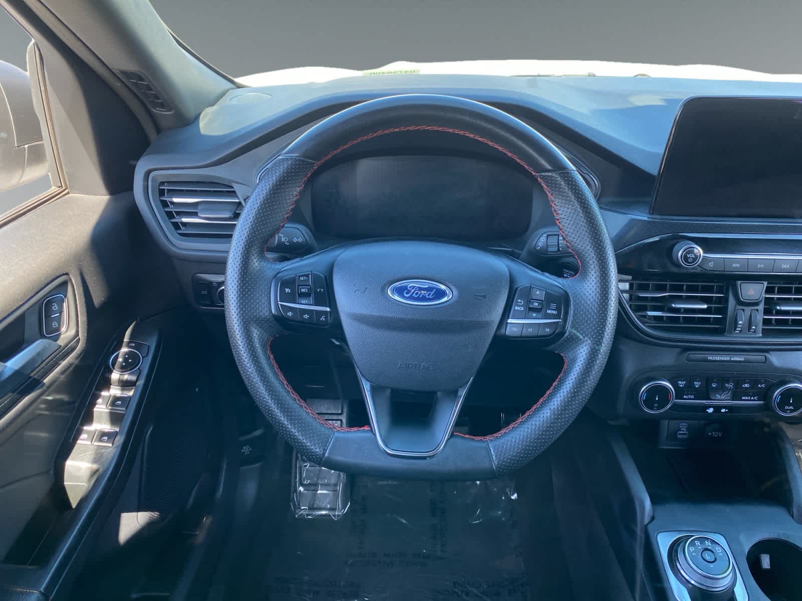 2023 Ford Escape ST-Line - Photo 12