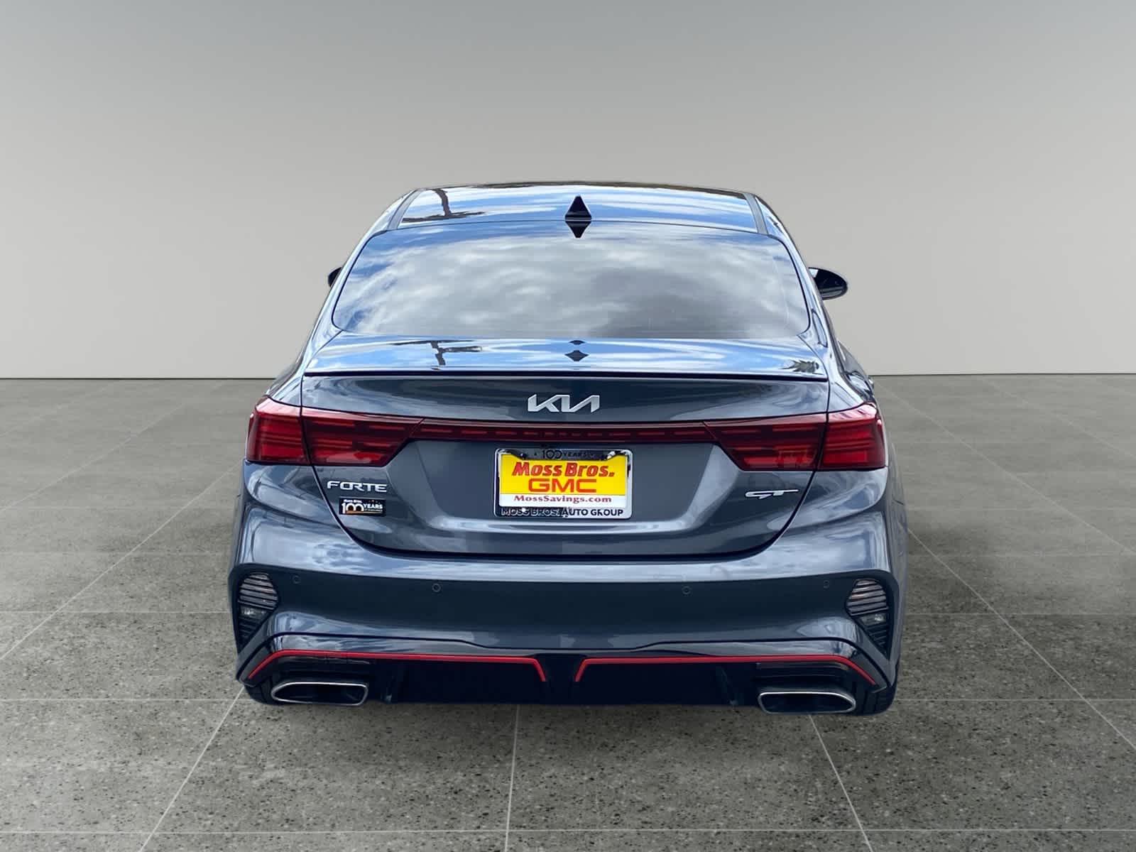 2023 Kia Forte GT - Photo 4