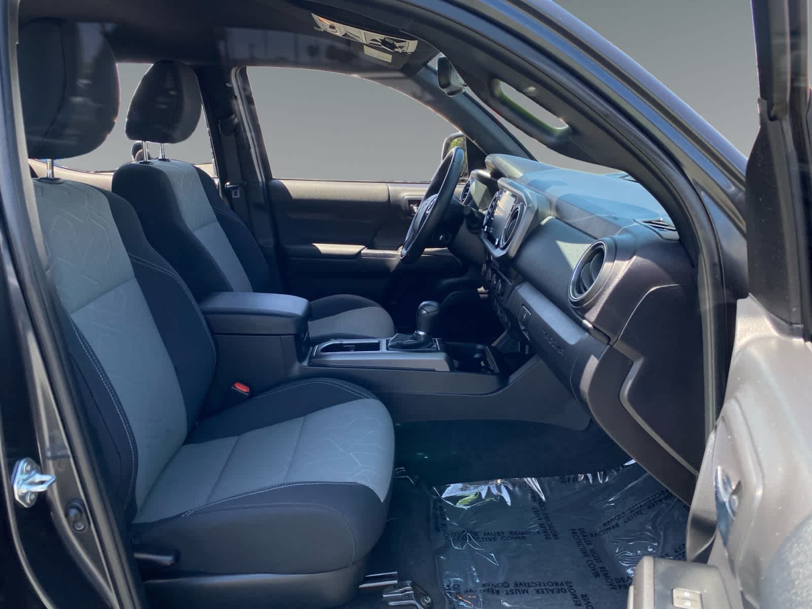 2023 Toyota Tacoma TRD Off Road - Photo 15
