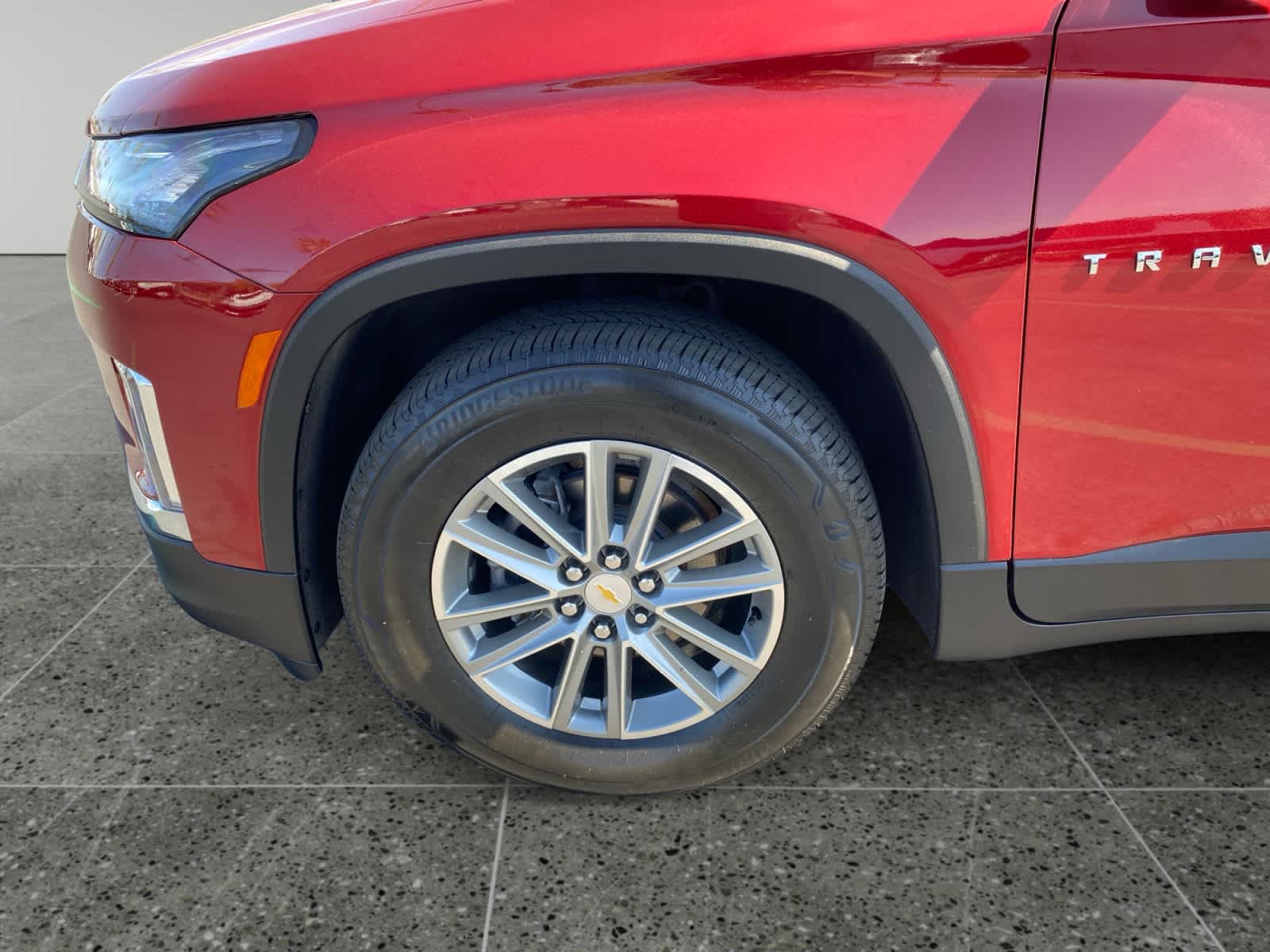 2023 Chevrolet Traverse 1LT - Photo 14
