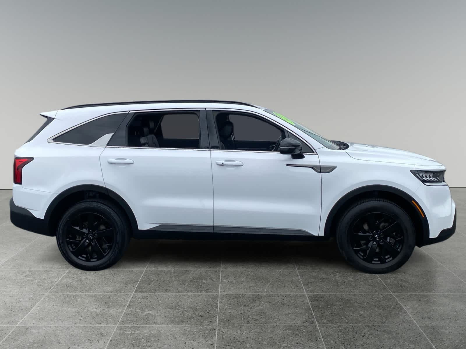 2021 Kia Sorento S - Photo 6