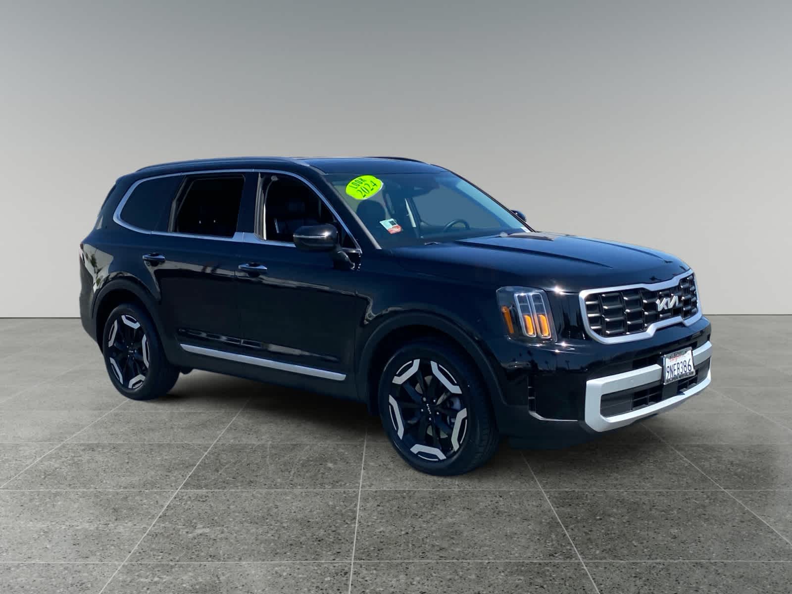 2024 Kia Telluride S - Photo 7