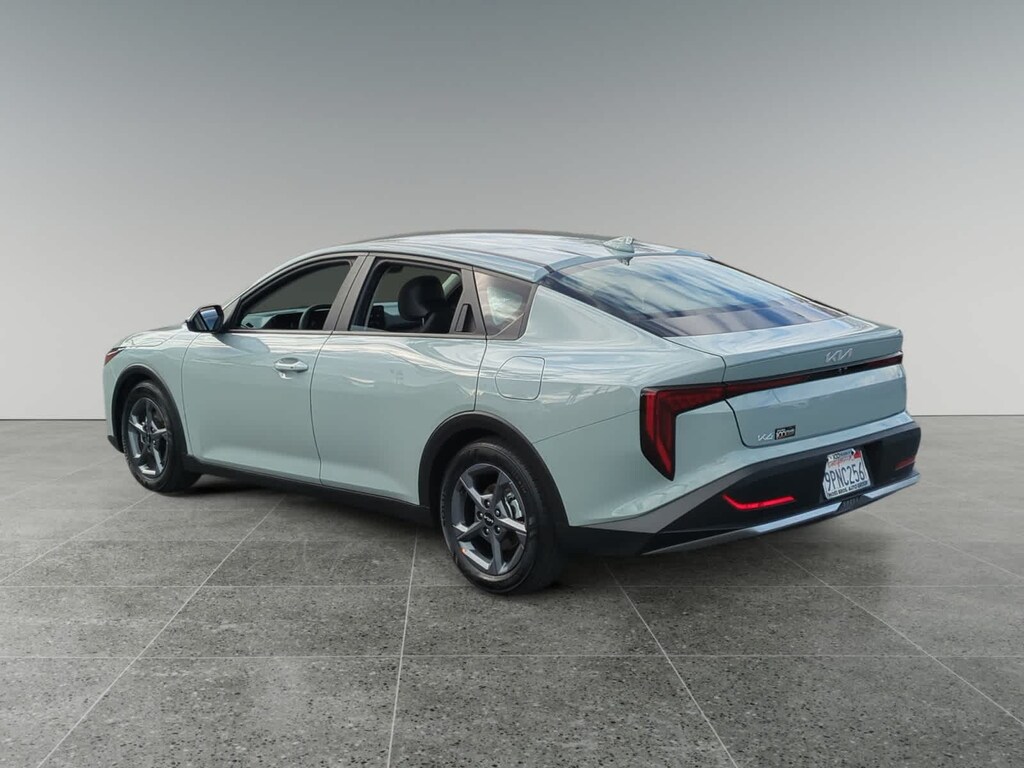 Used 2025 Kia K4 LXS Sedan