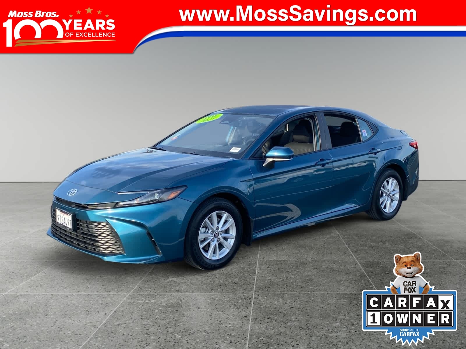 2025 Toyota Camry LE - Photo 1