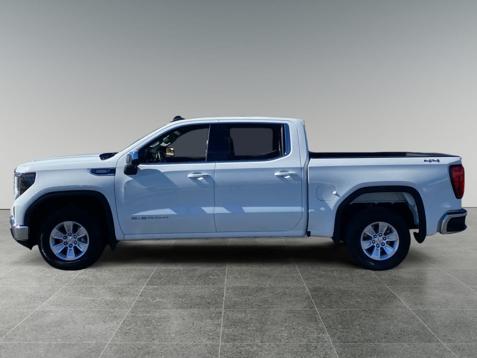 2026 GMC Sierra 1500 SLE - Photo 2