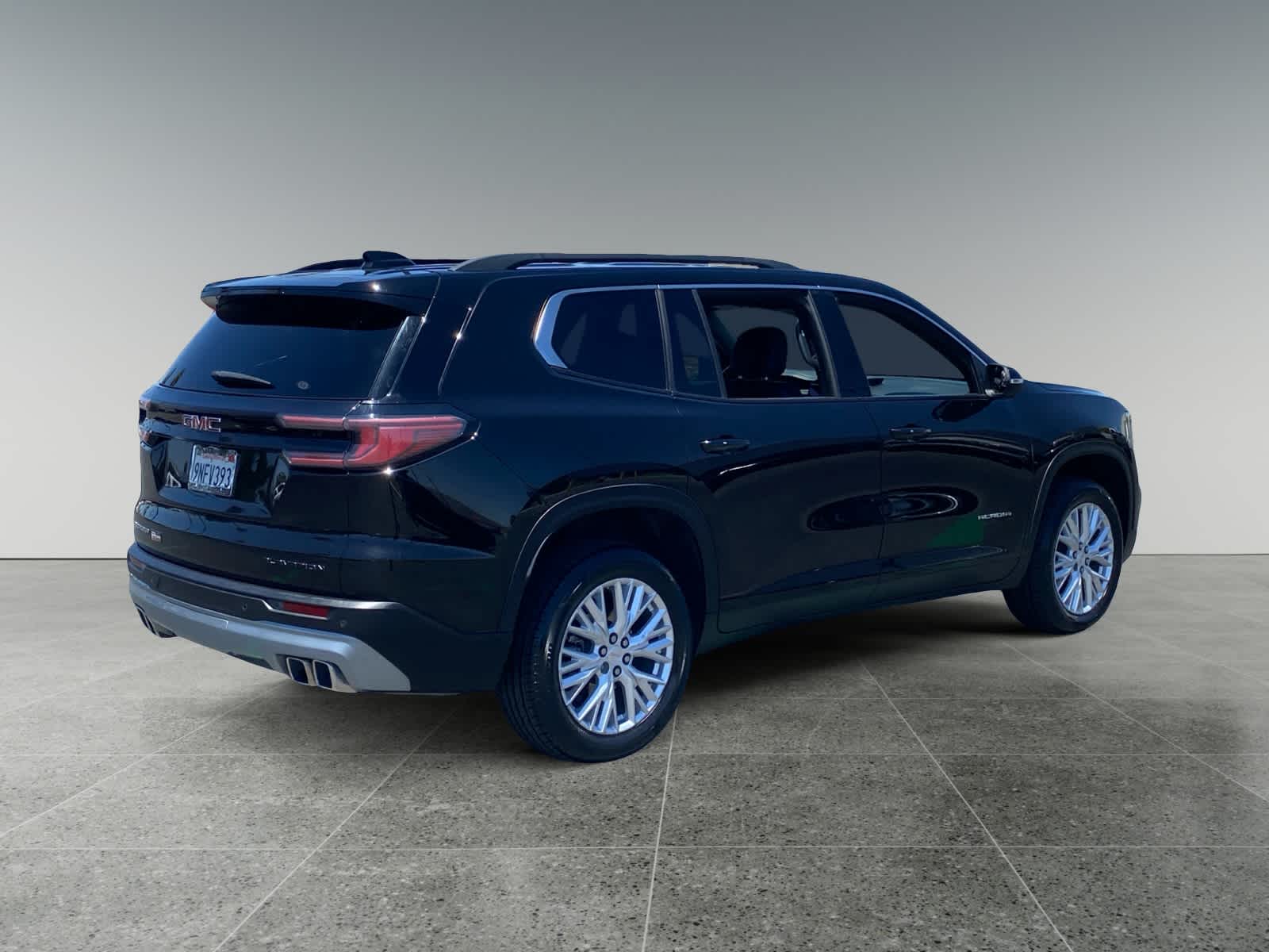 2024 GMC Acadia Elevation - Photo 5