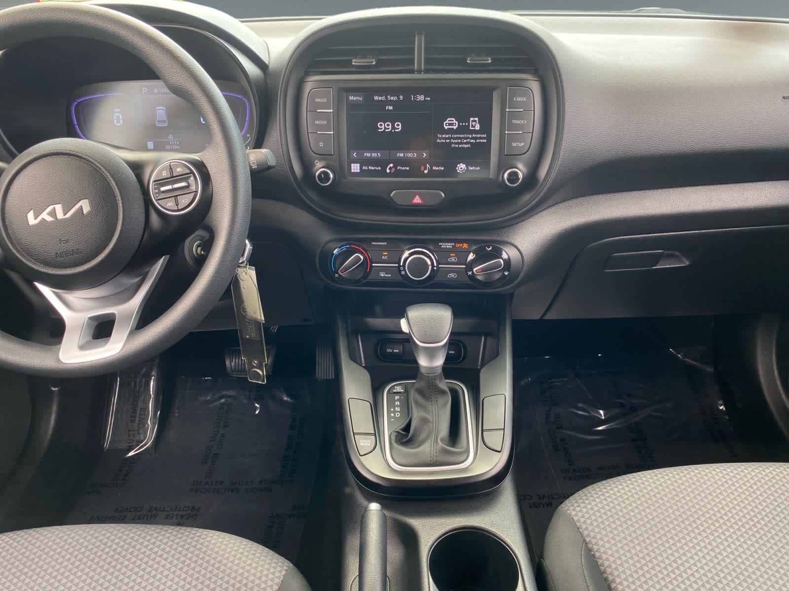 2025 Kia Soul LX - Photo 11