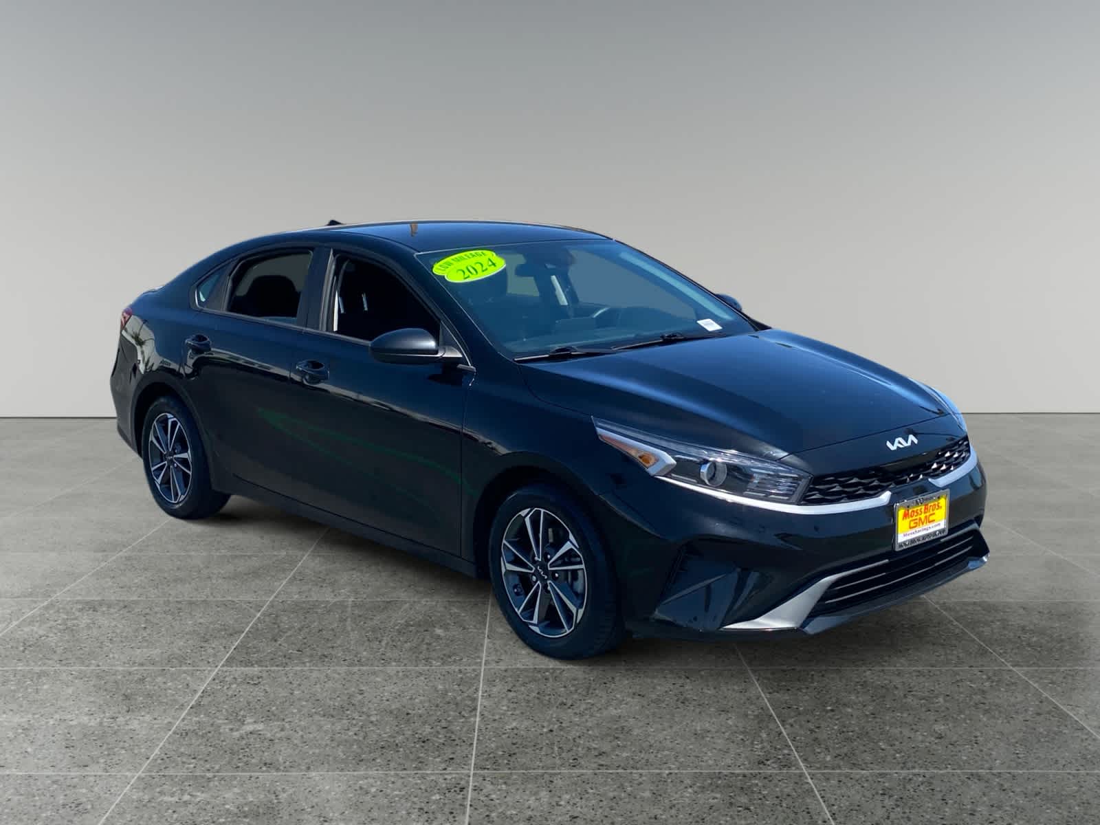 2024 Kia Forte LXS - Photo 7