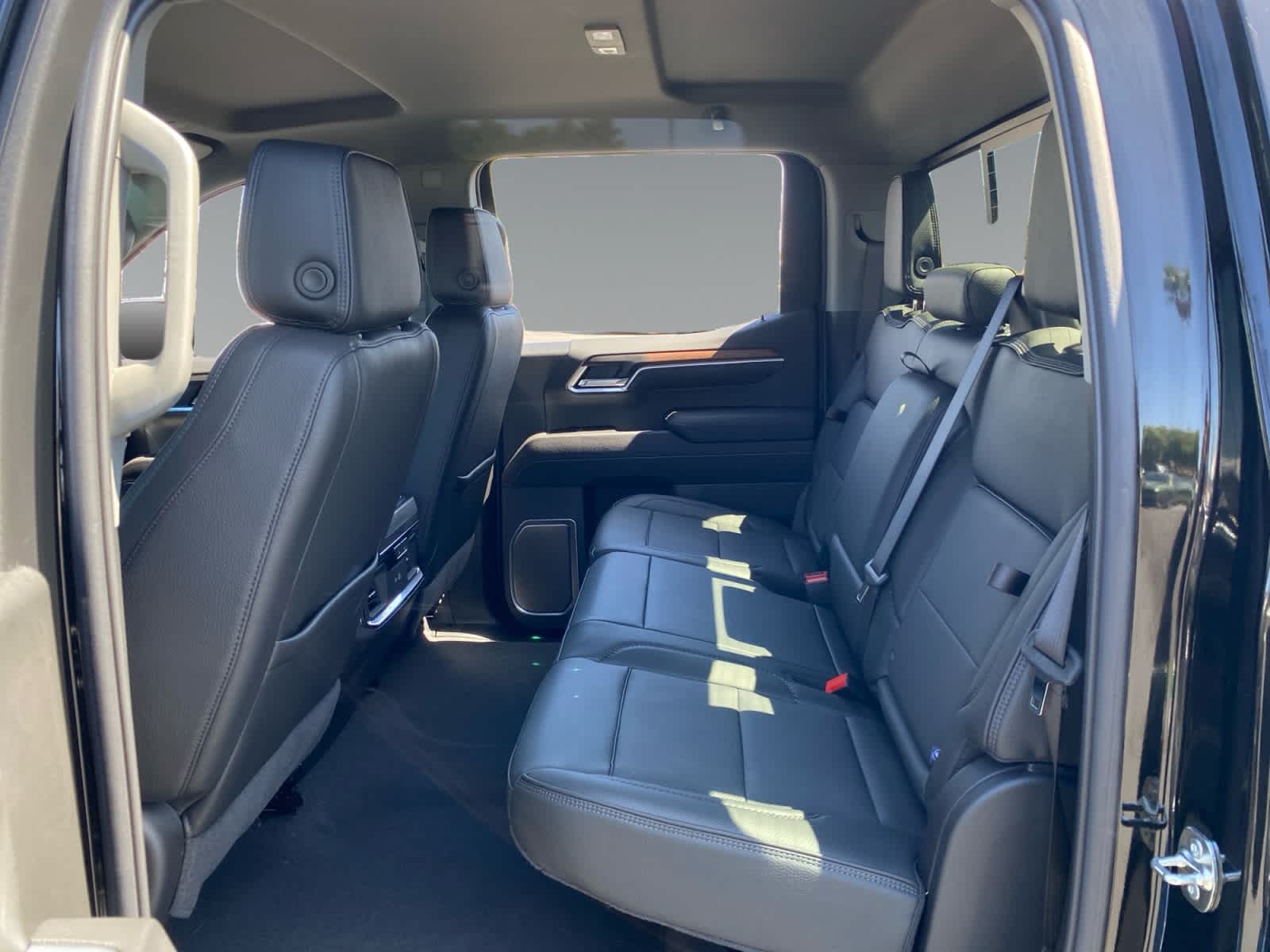 2026 GMC Sierra 1500 Denali - Photo 13