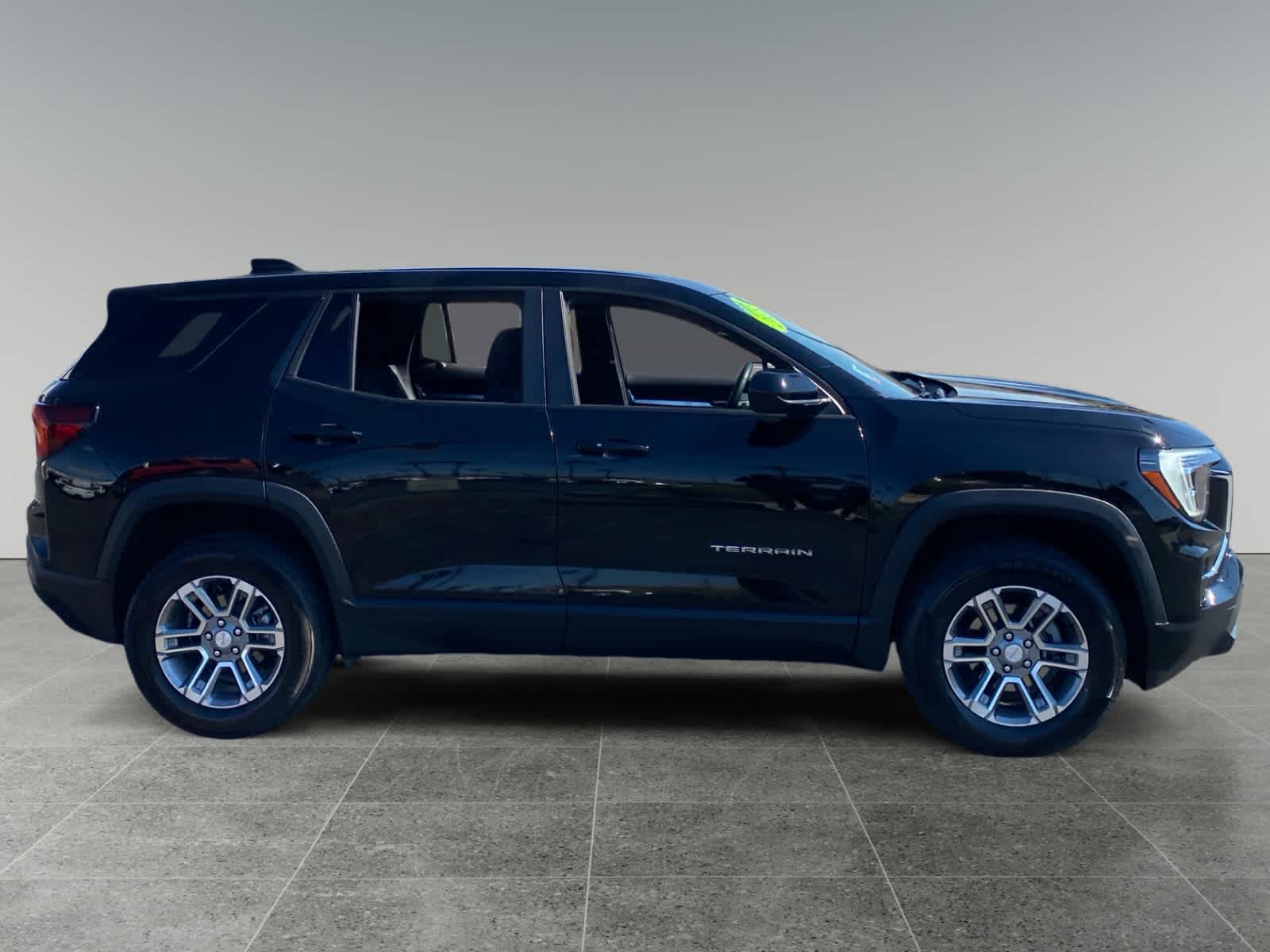 2025 GMC Terrain Elevation - Photo 6
