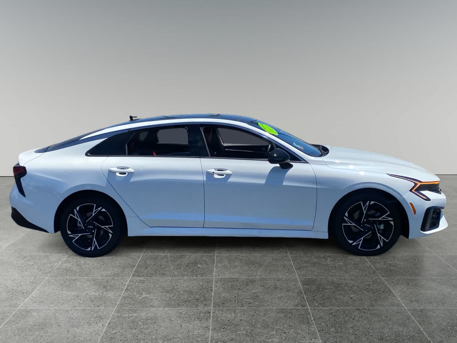 2025 Kia K5 GT-Line - Photo 6