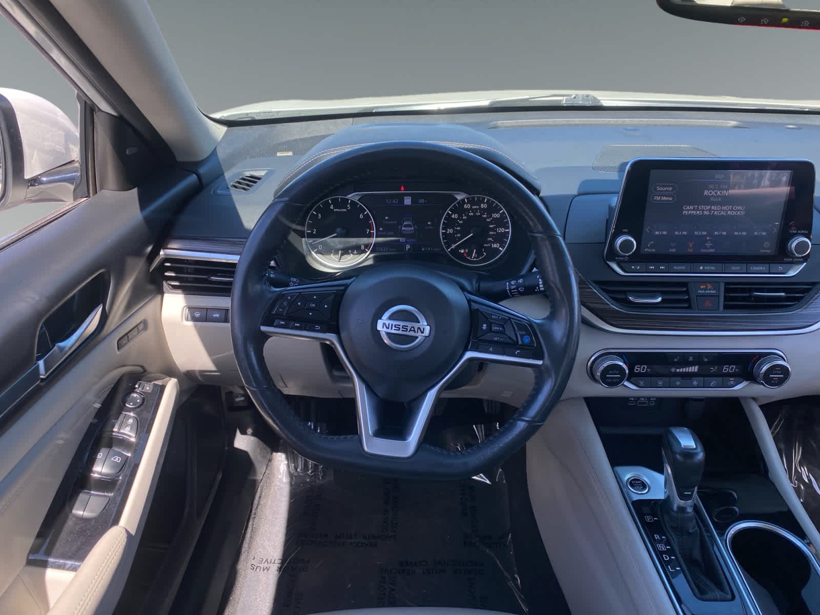 2022 Nissan Altima Platinum - Photo 12