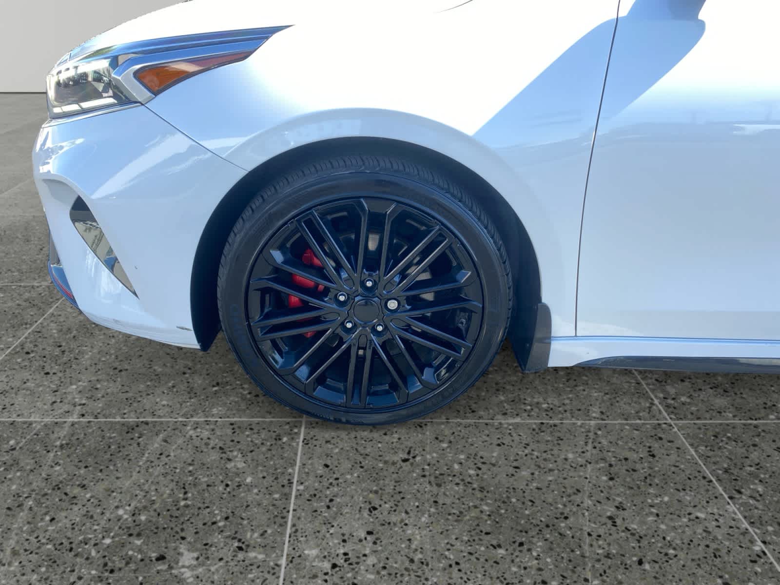 2023 Kia Forte GT - Photo 14