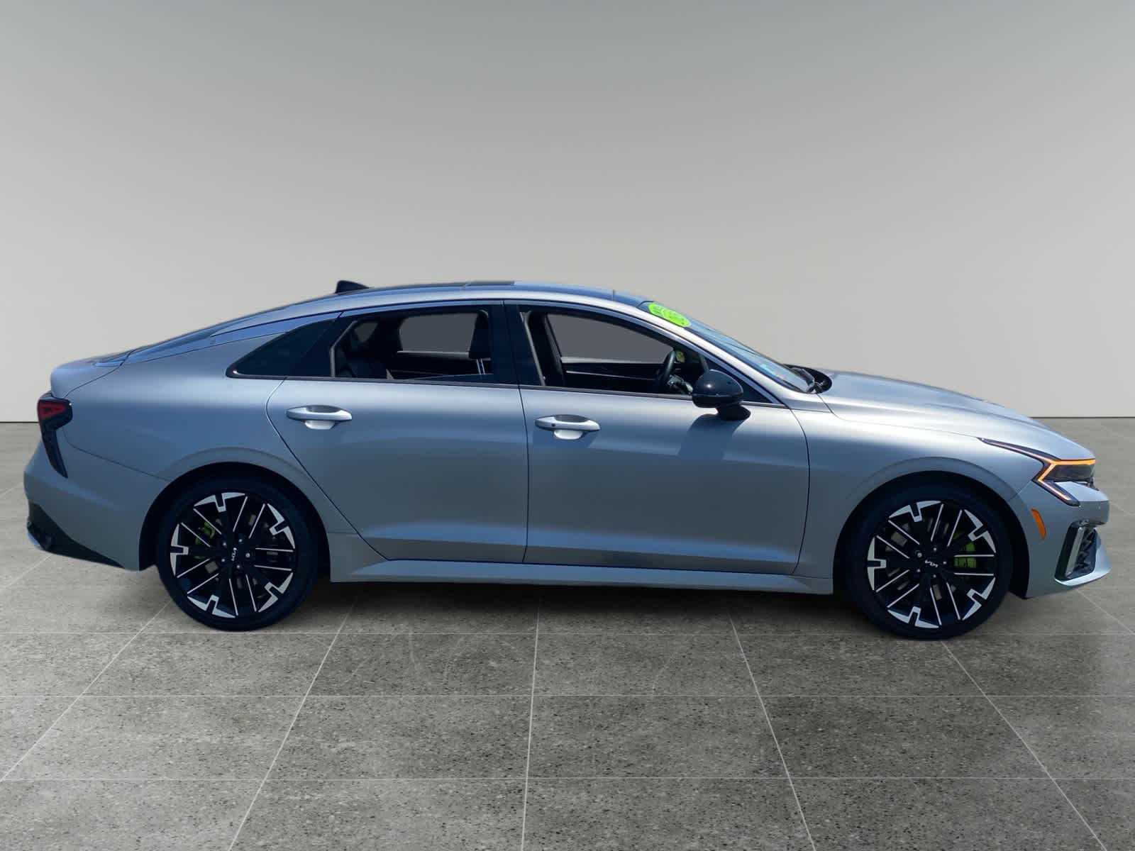 2025 Kia K5 GT - Photo 6