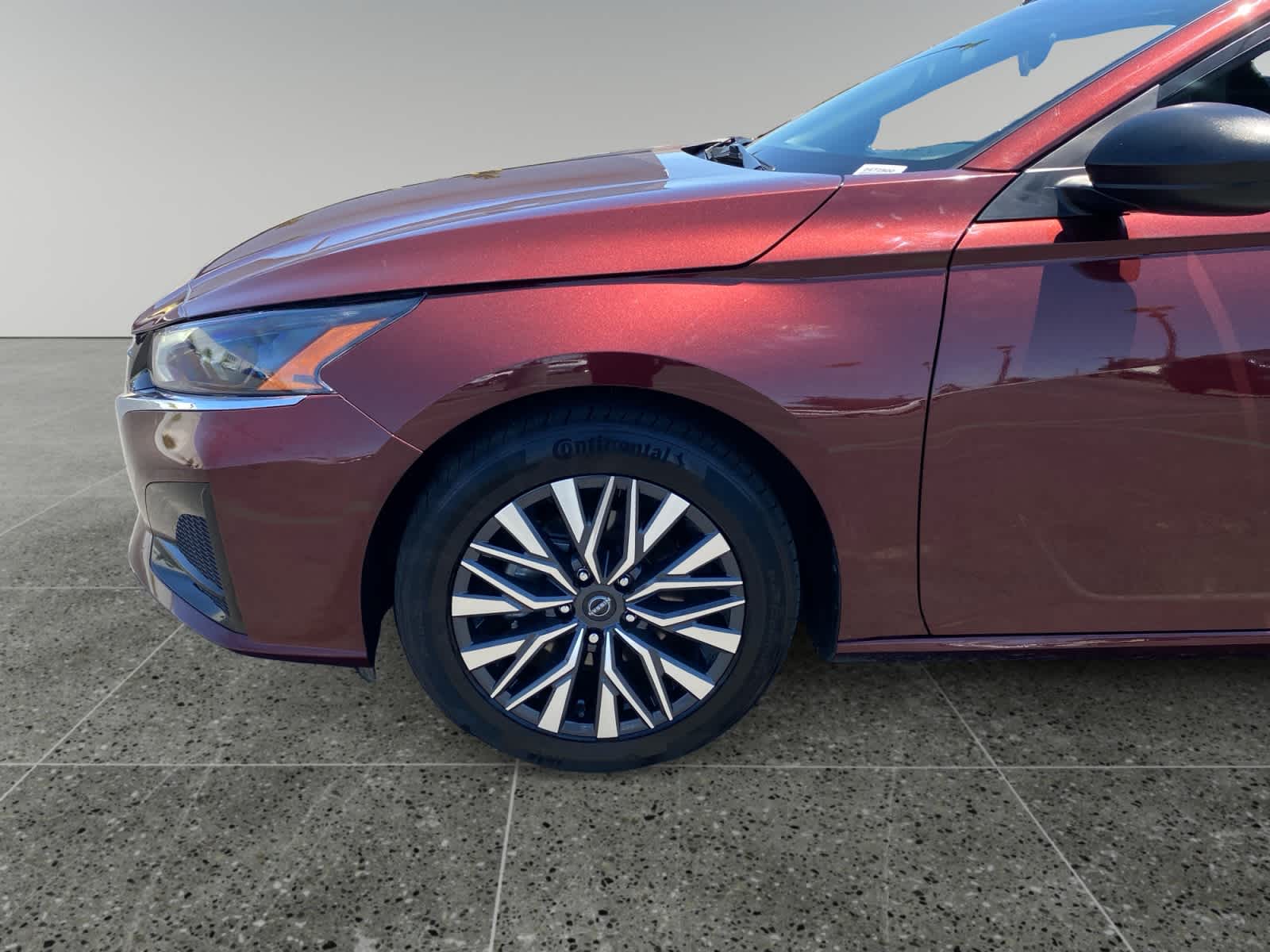 2025 Nissan Altima SV - Photo 14