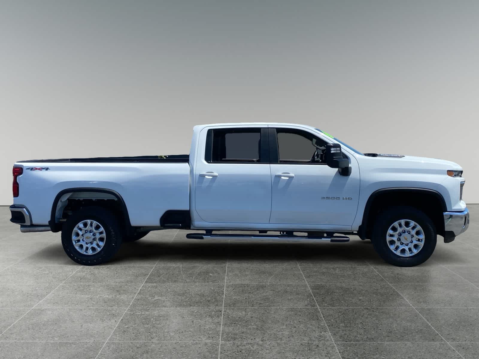 2024 Chevrolet Silverado 3500HD LT - Photo 6