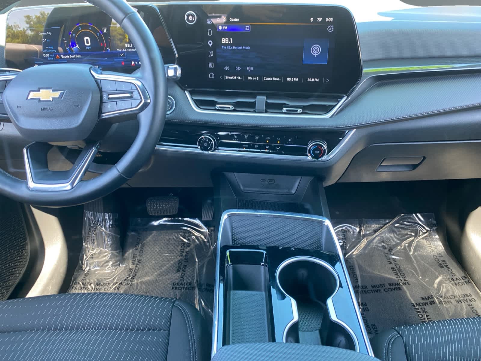 2025 Chevrolet Equinox LT - Photo 11