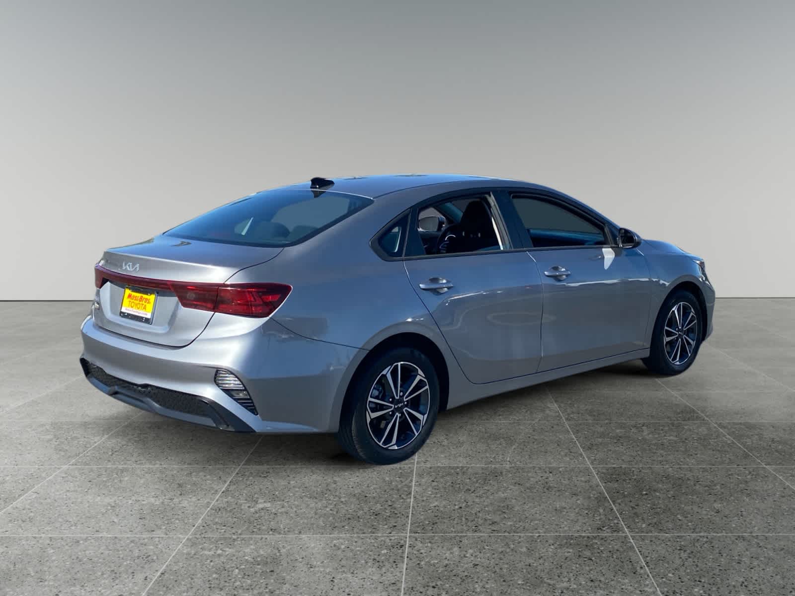 2023 Kia Forte LXS photo 5