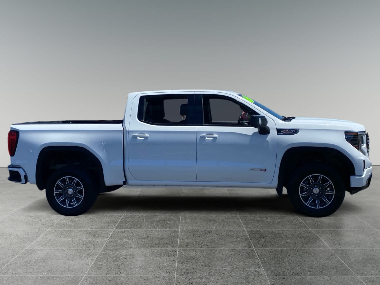 2025 GMC Sierra 1500 AT4 - Photo 6