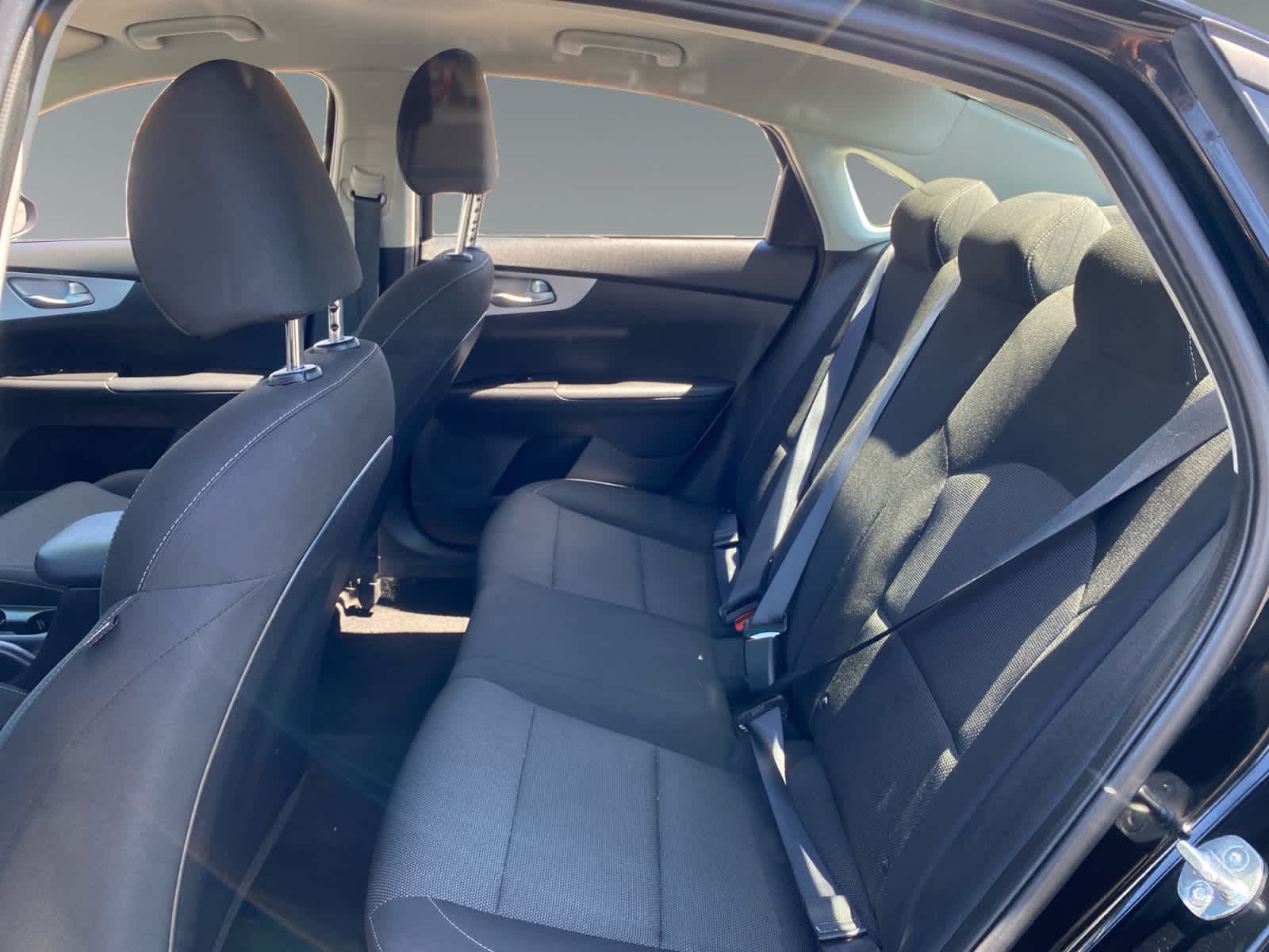 2024 Kia Forte LXS - Photo 13