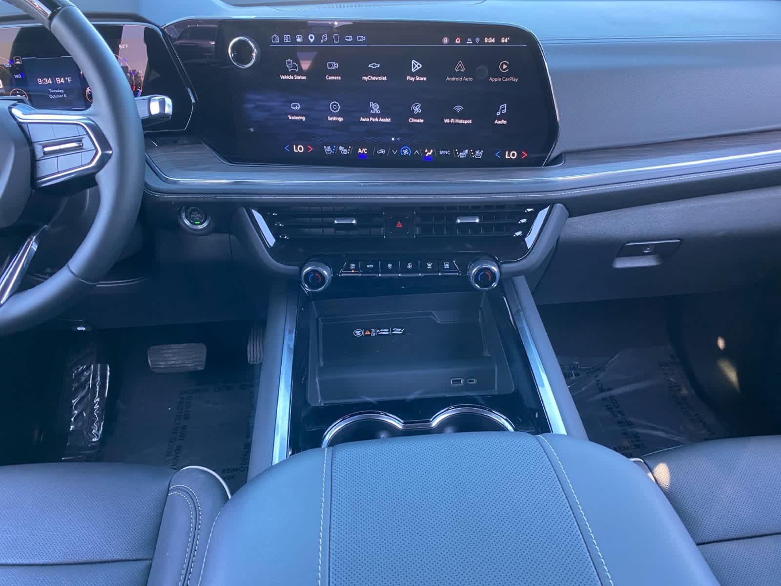2025 Chevrolet Tahoe Premier - Photo 11