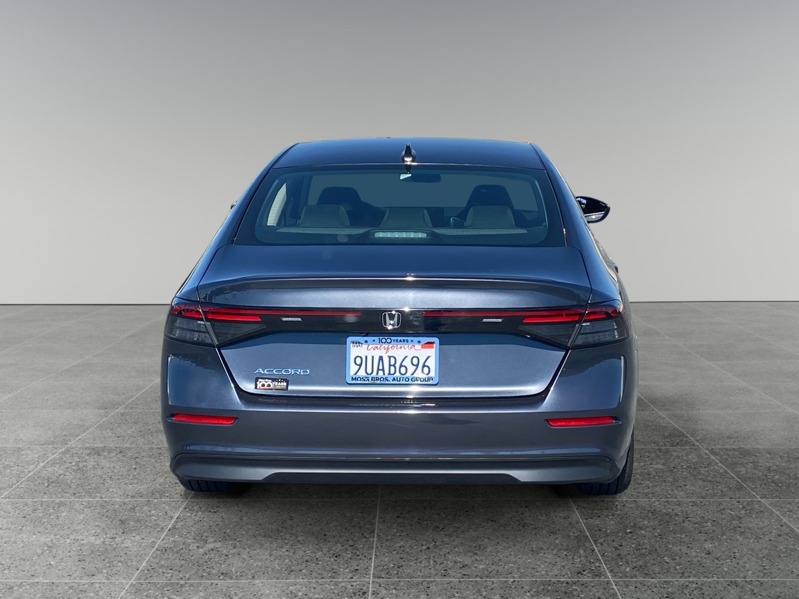 2025 Honda Accord LX photo 4