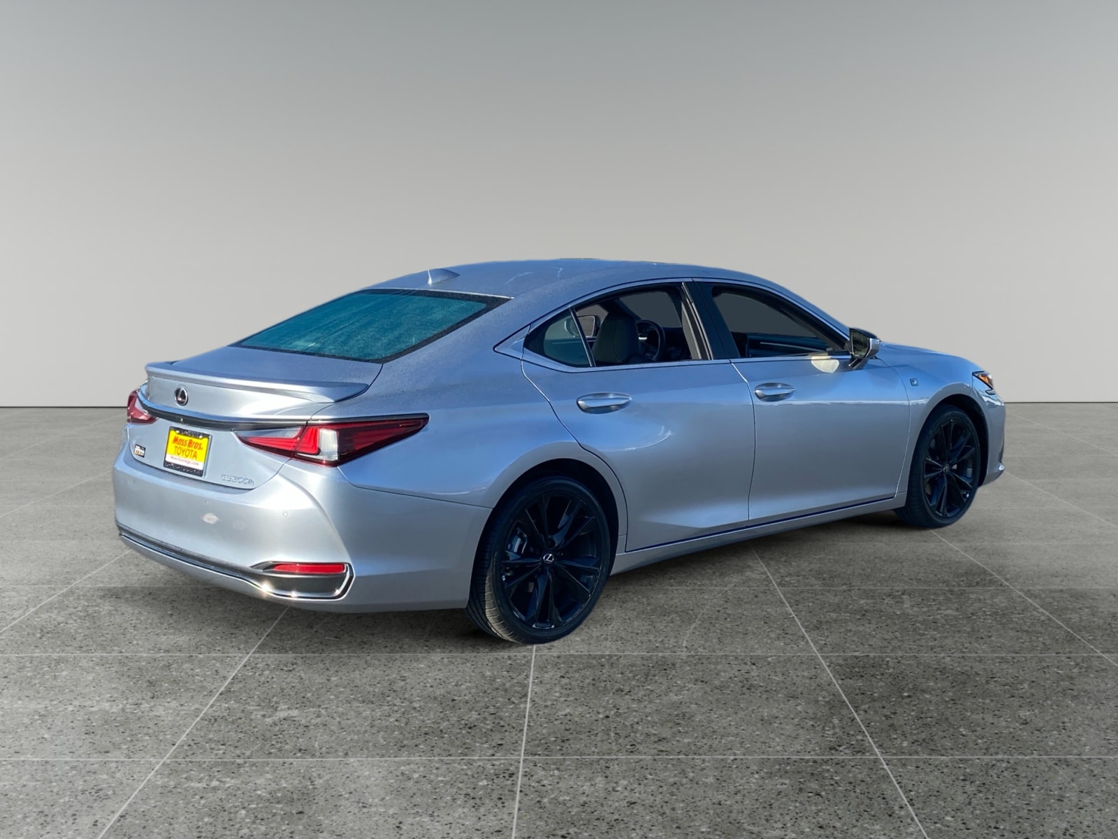 2024 LEXUS ES 300h 300h F SPORT Design photo 5