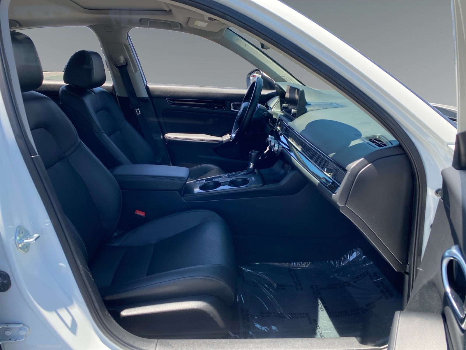 2022 Honda Civic Hatchback EX-L - Photo 15