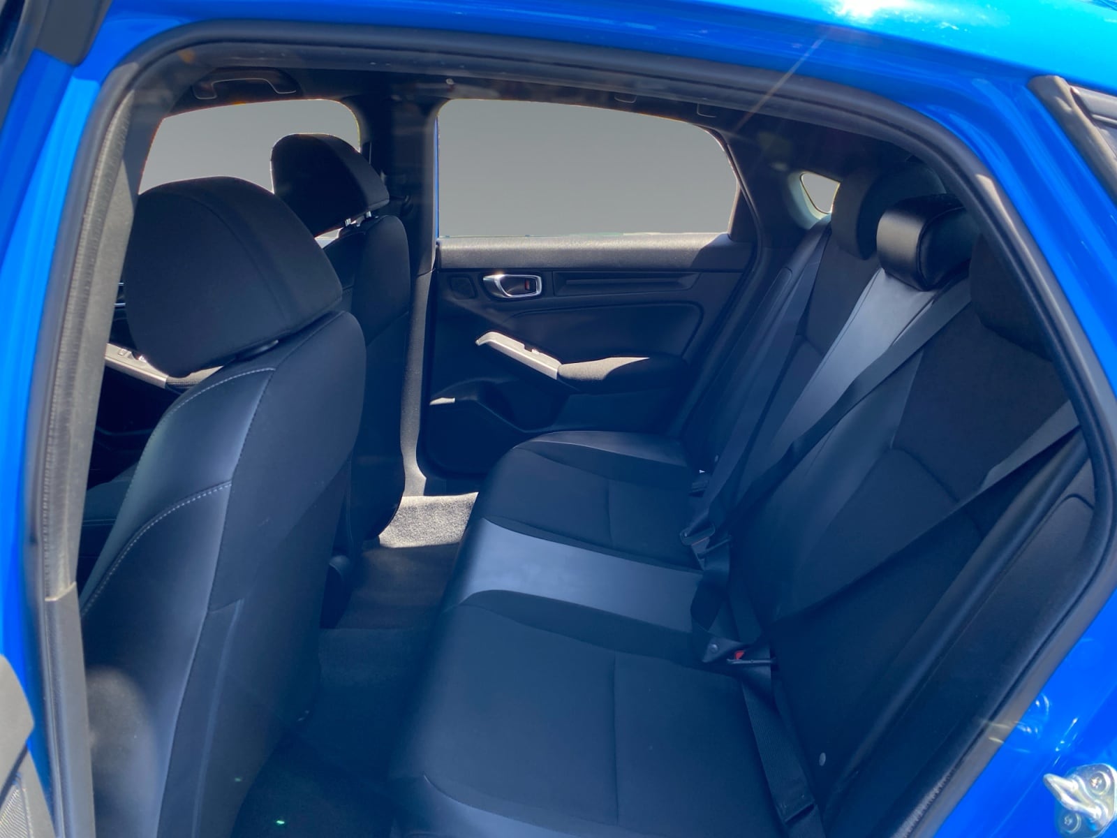 2022 Honda Civic Hatchback Sport - Photo 13