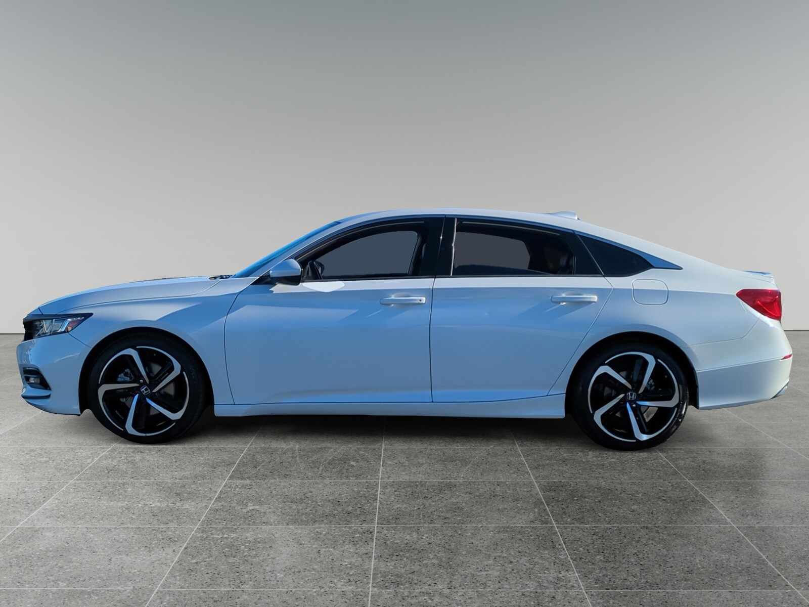 2020 Honda Accord Sport photo 2
