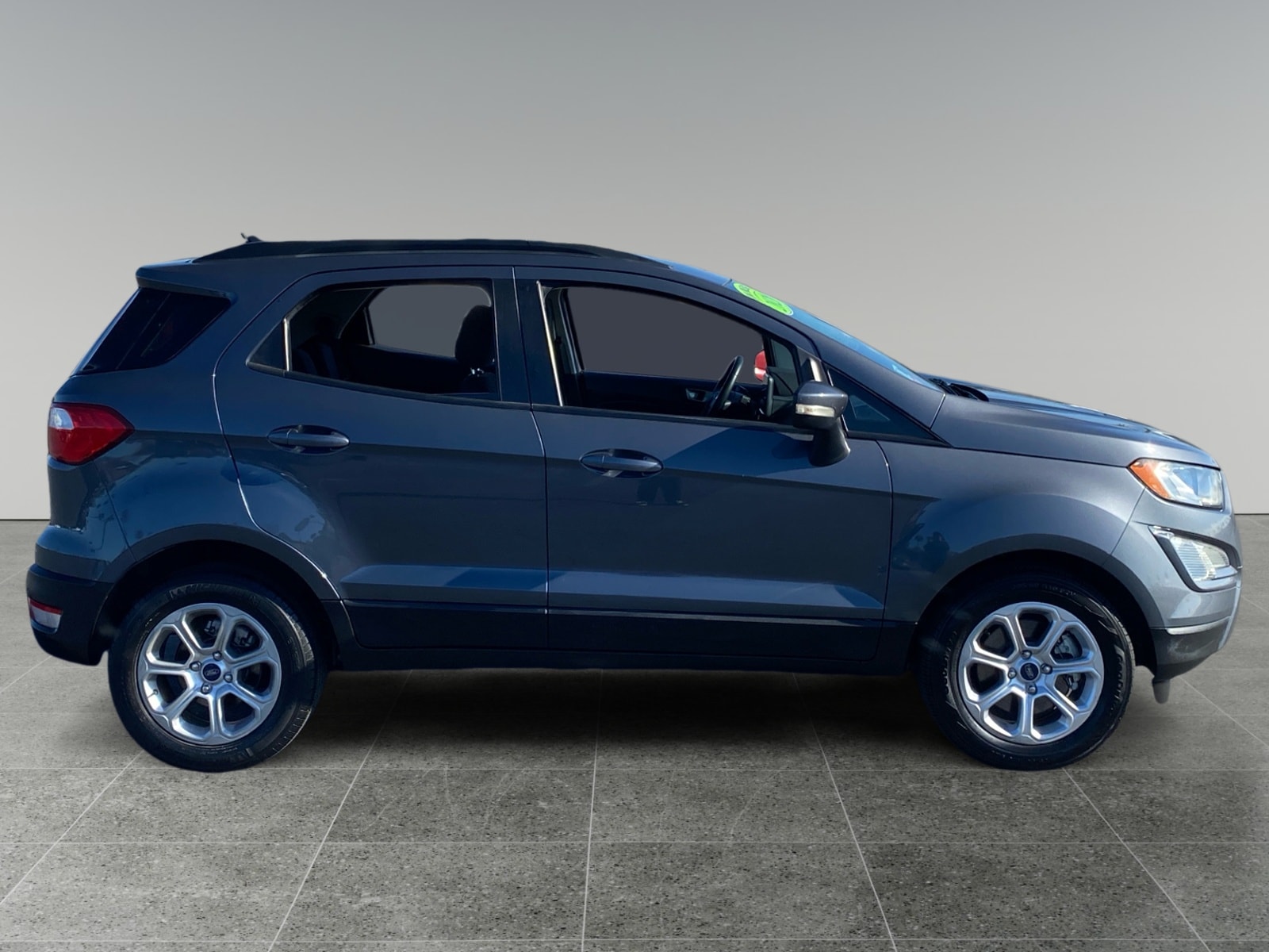 2020 Ford EcoSport SE photo 6