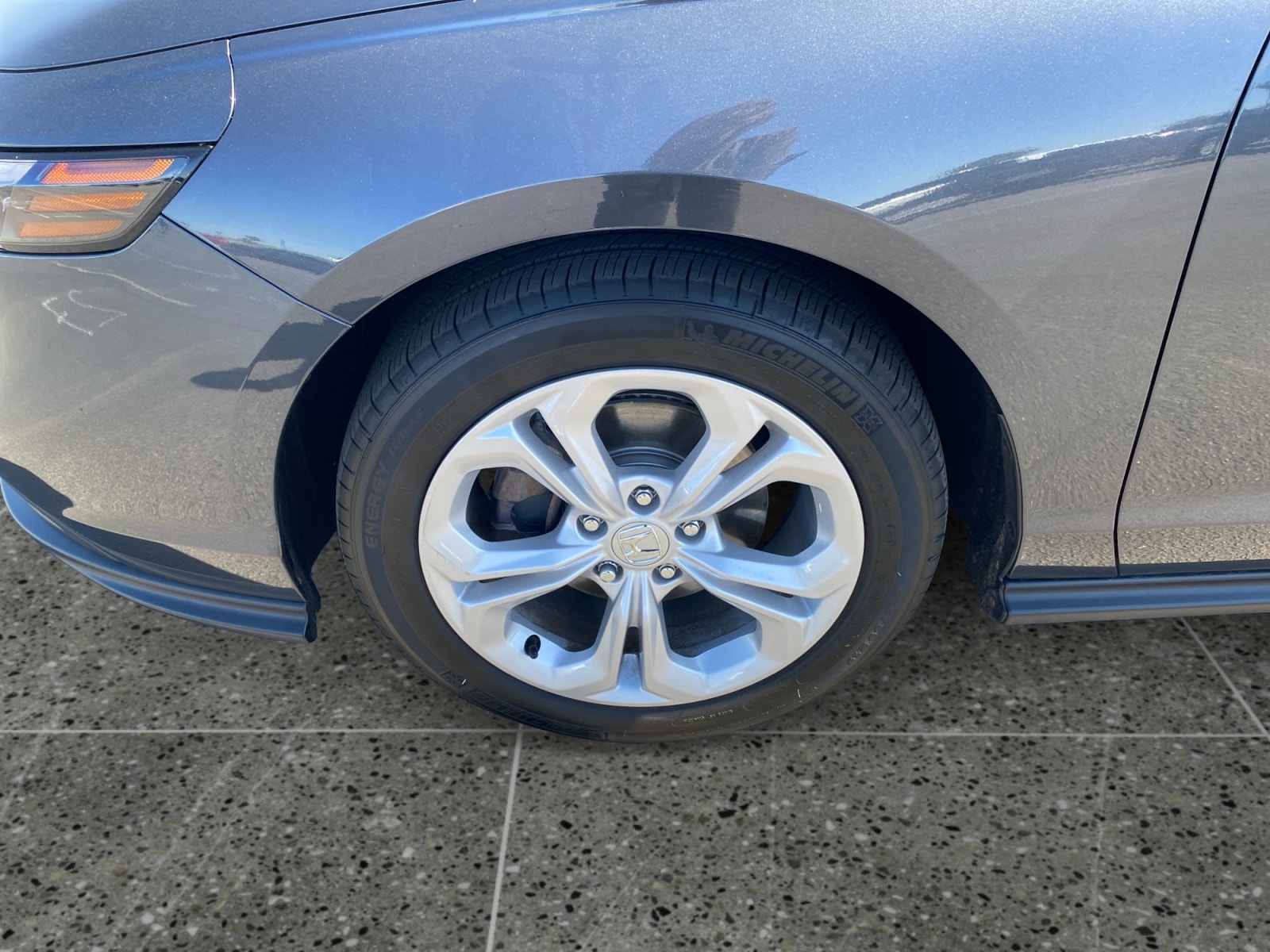 2025 Honda Accord LX - Photo 14
