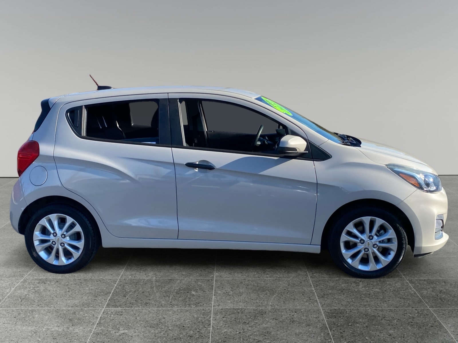 2021 Chevrolet Spark 1LT - Photo 6