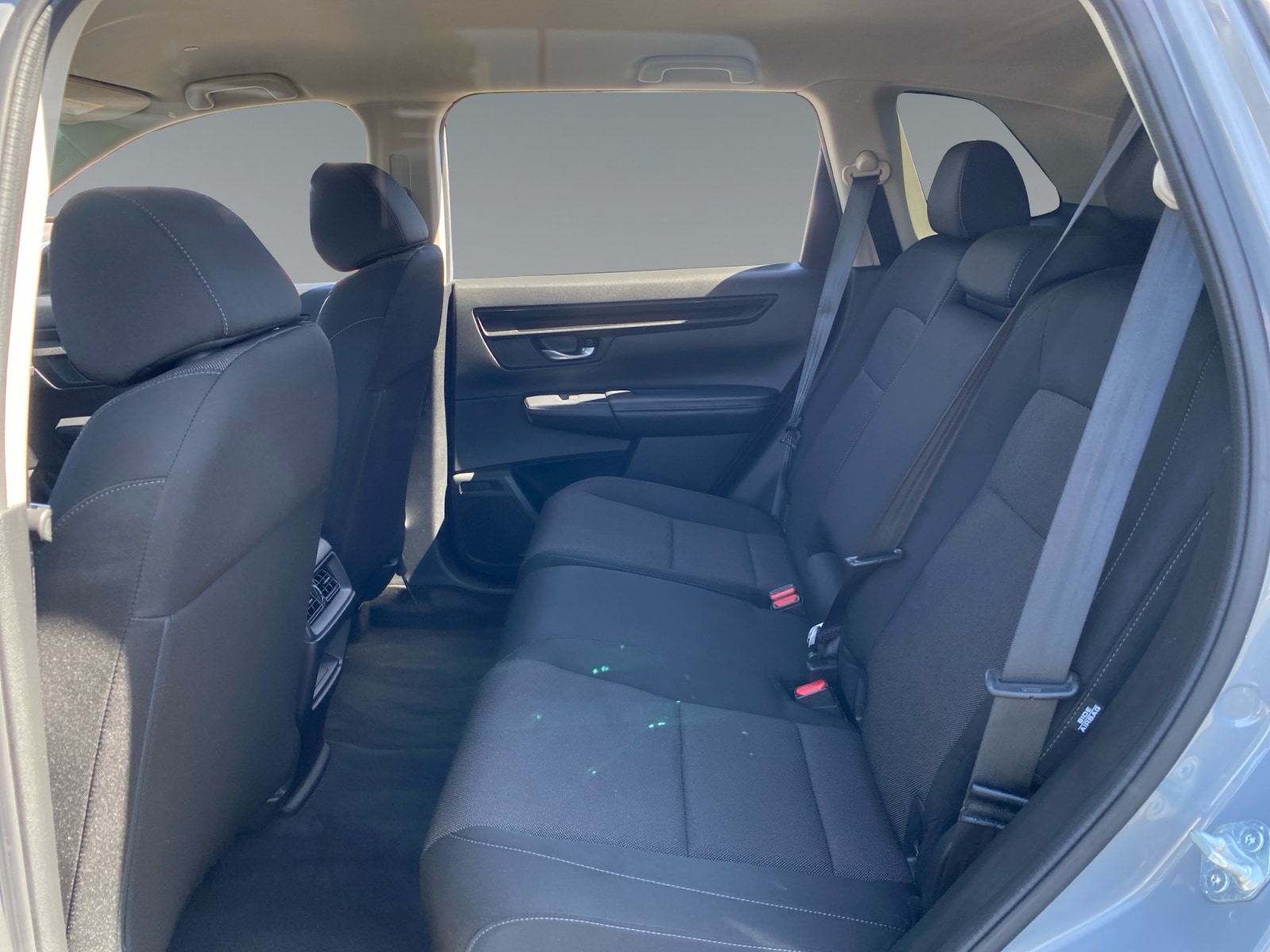2025 Honda CR-V LX - Photo 13