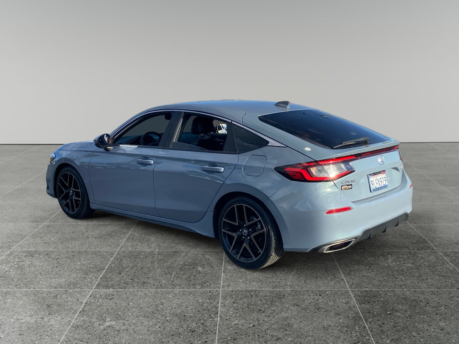 2022 Honda Civic Sport Touring photo 3