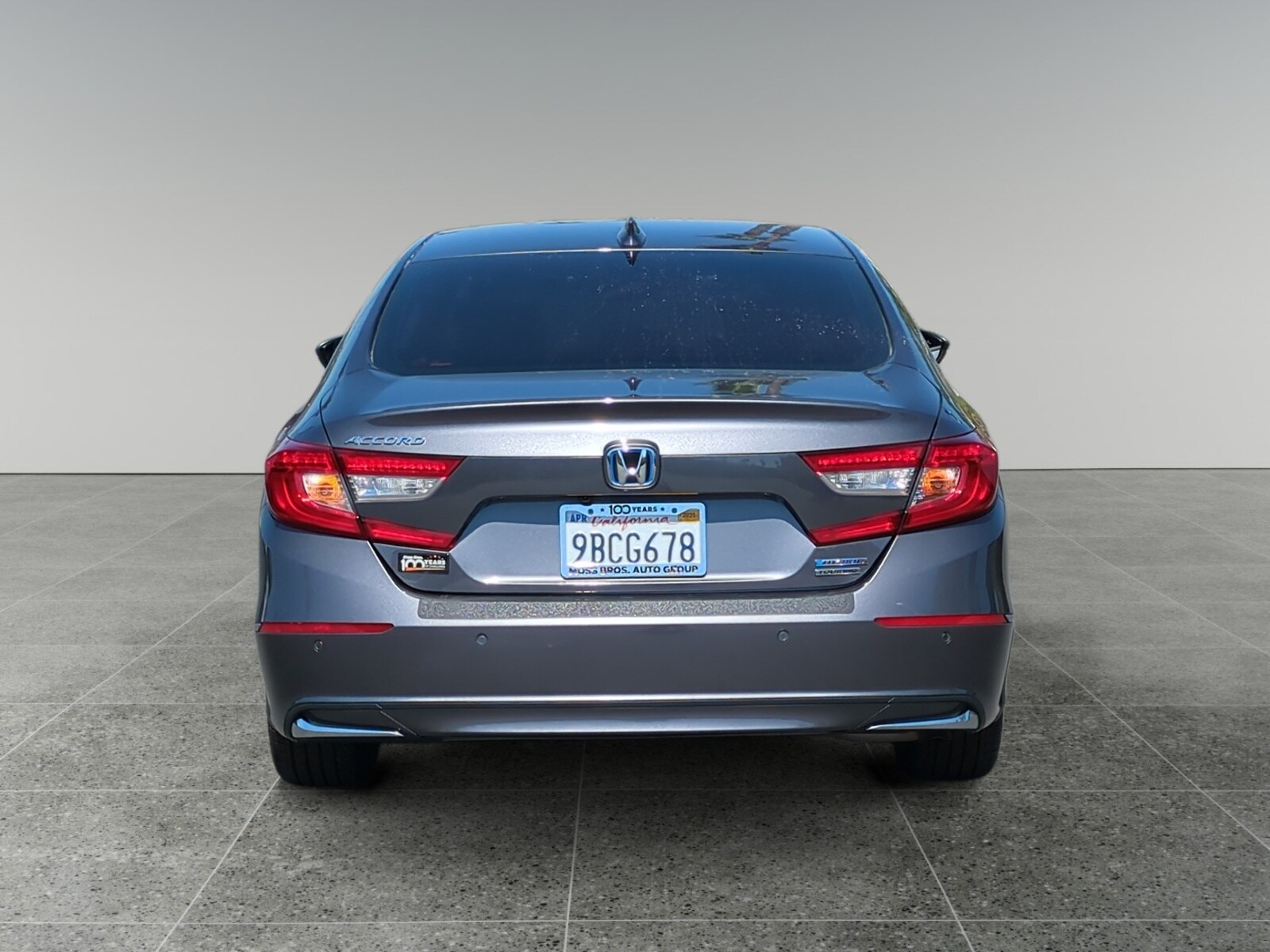 2022 Honda Accord Hybrid Touring photo 3
