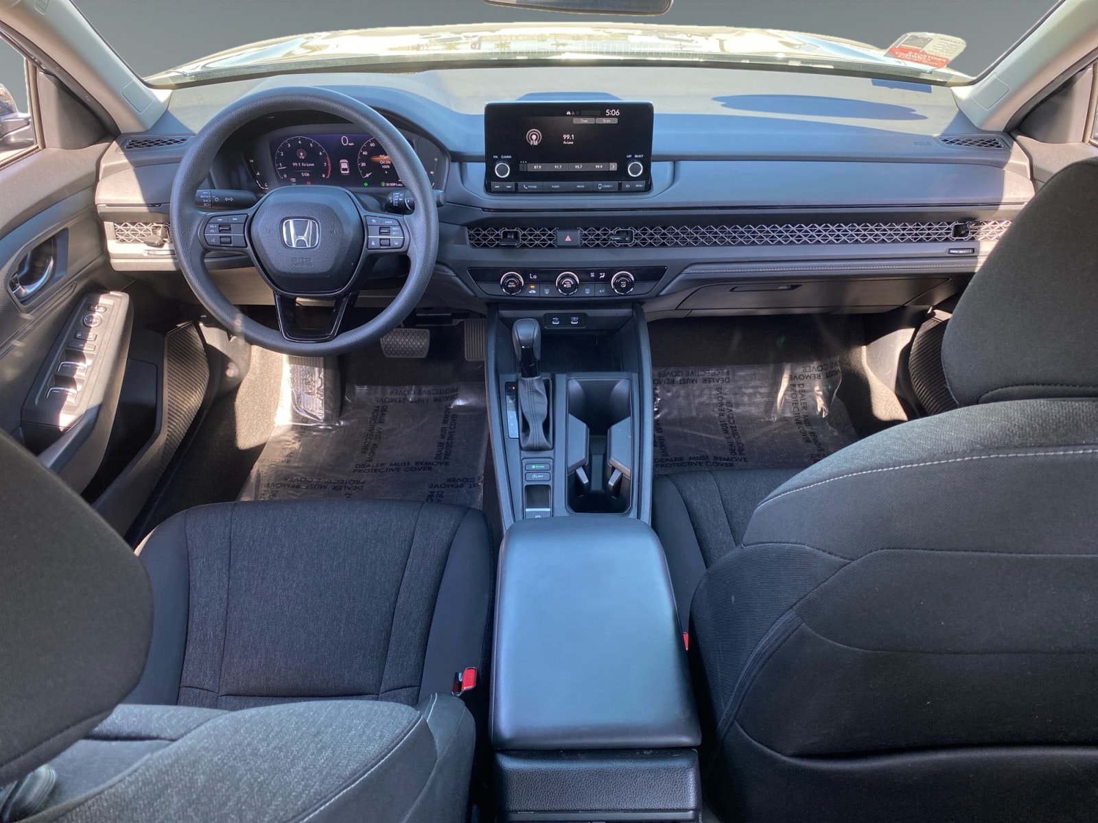 2025 Honda Accord LX - Photo 10