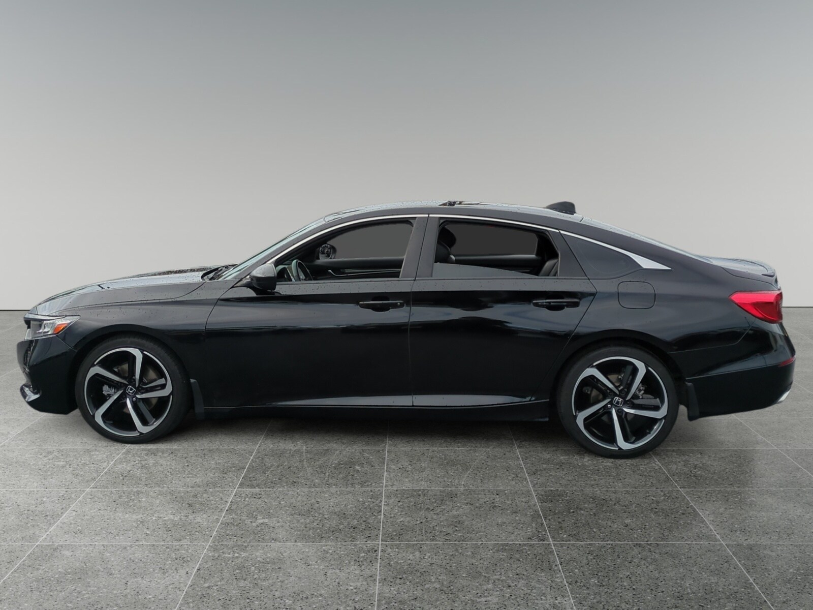 2022 Honda Accord Sport photo 2