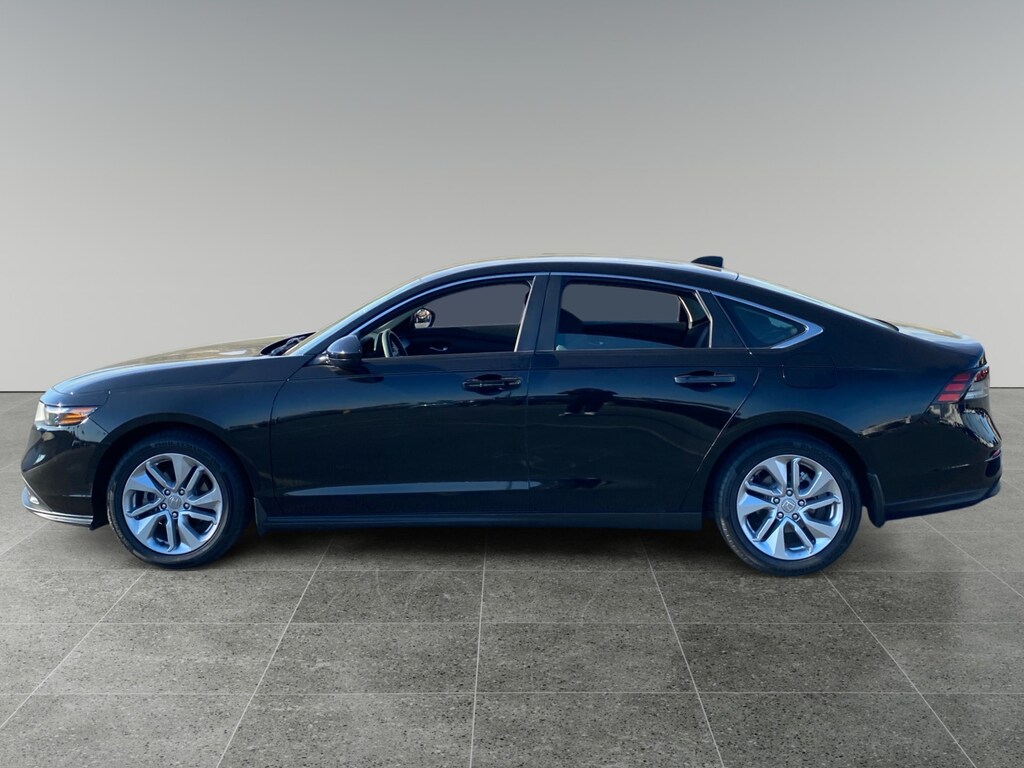 Used 2025 Honda Accord LX Sedan