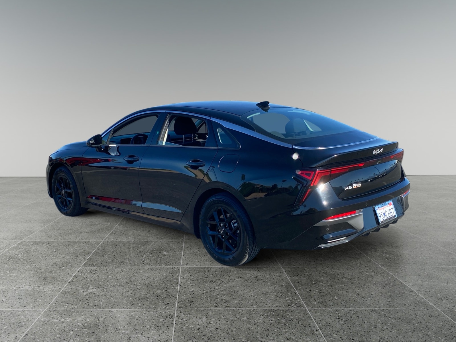 2025 Kia K5 LXS photo 3