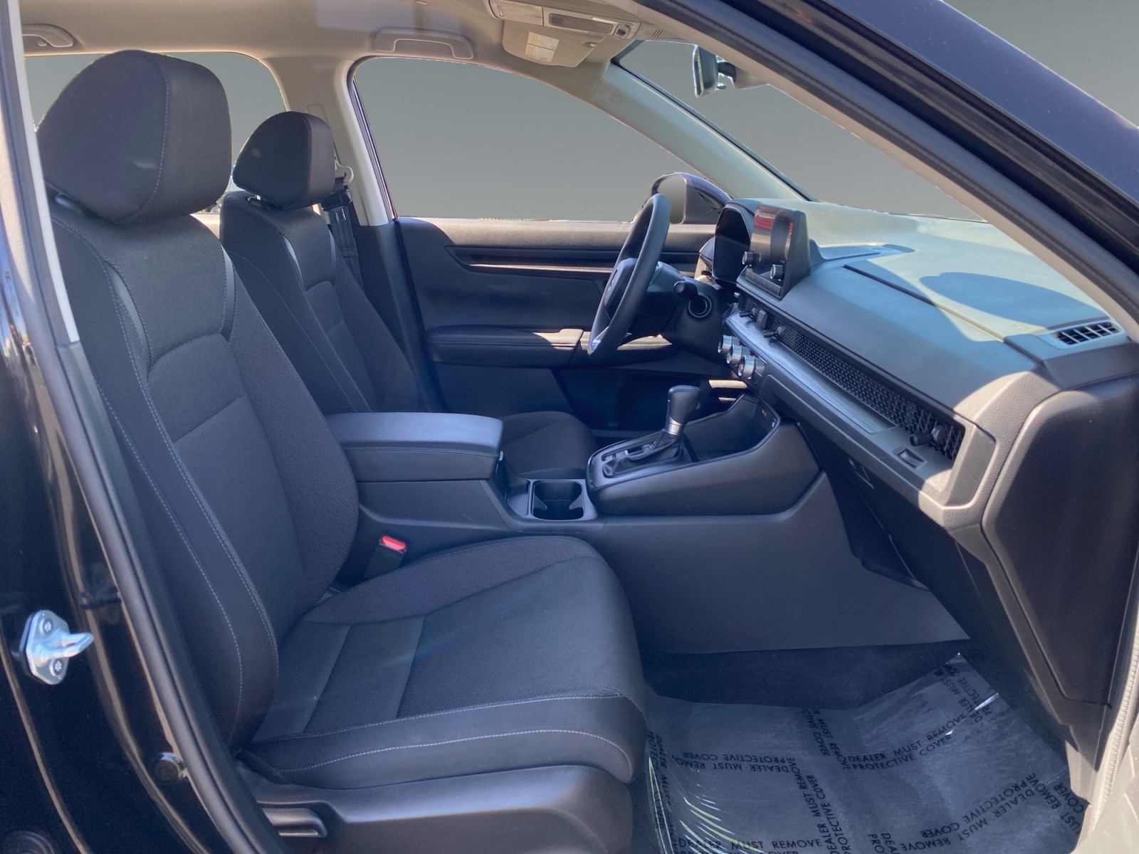 2025 Honda CR-V LX - Photo 15