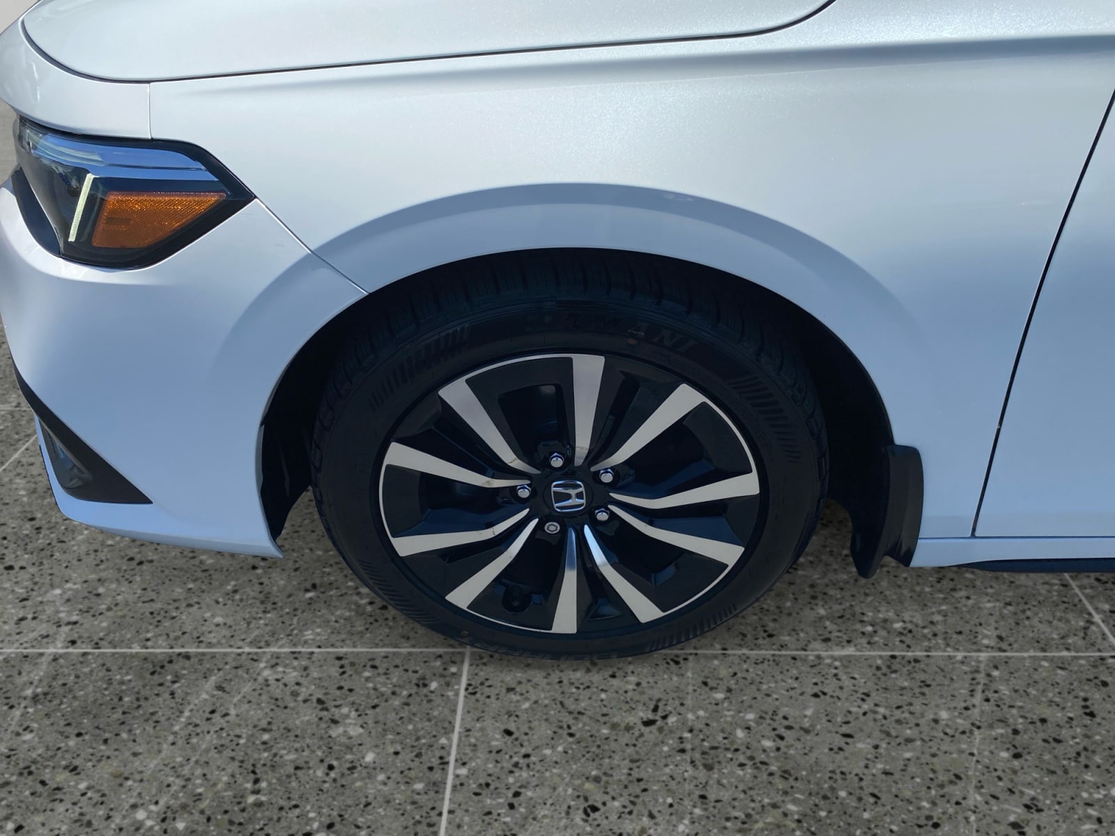 2022 Honda Civic Hatchback EX-L - Photo 14