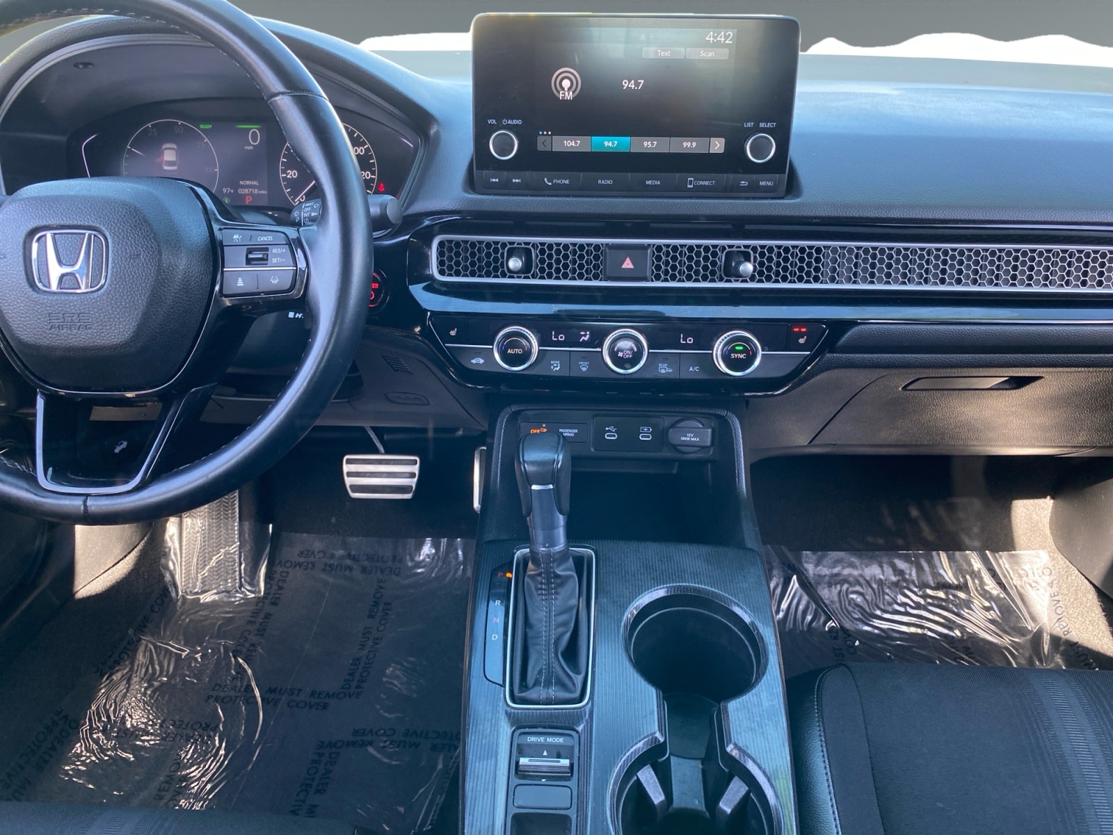 2025 Honda Civic Sport - Photo 11