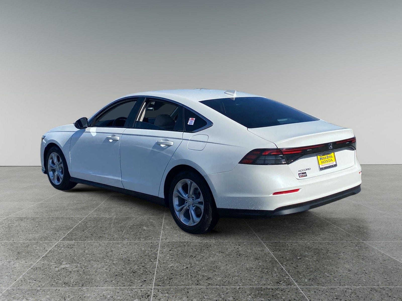 2023 Honda Accord LX photo 3