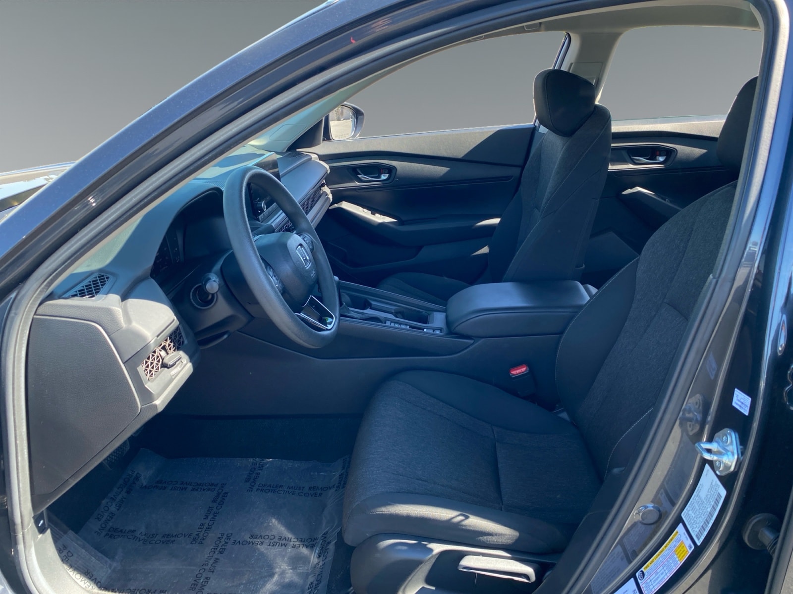 2025 Honda Accord LX - Photo 9