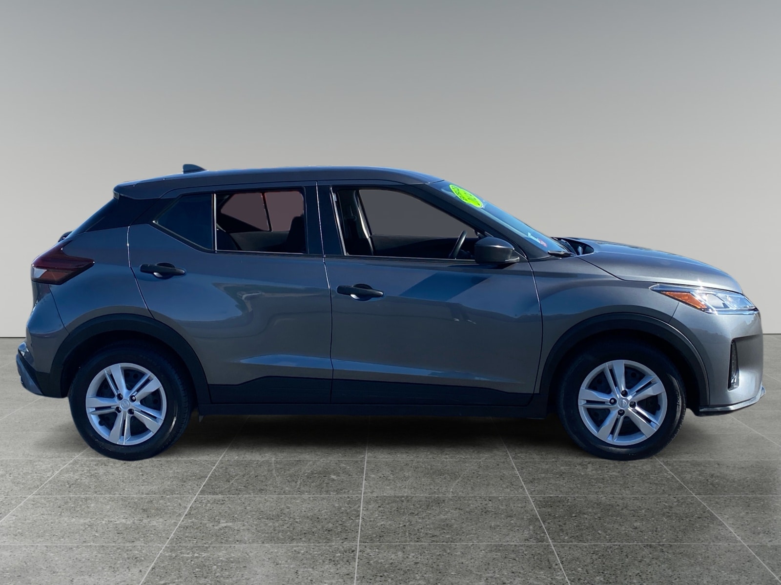 2024 Nissan Kicks S photo 6