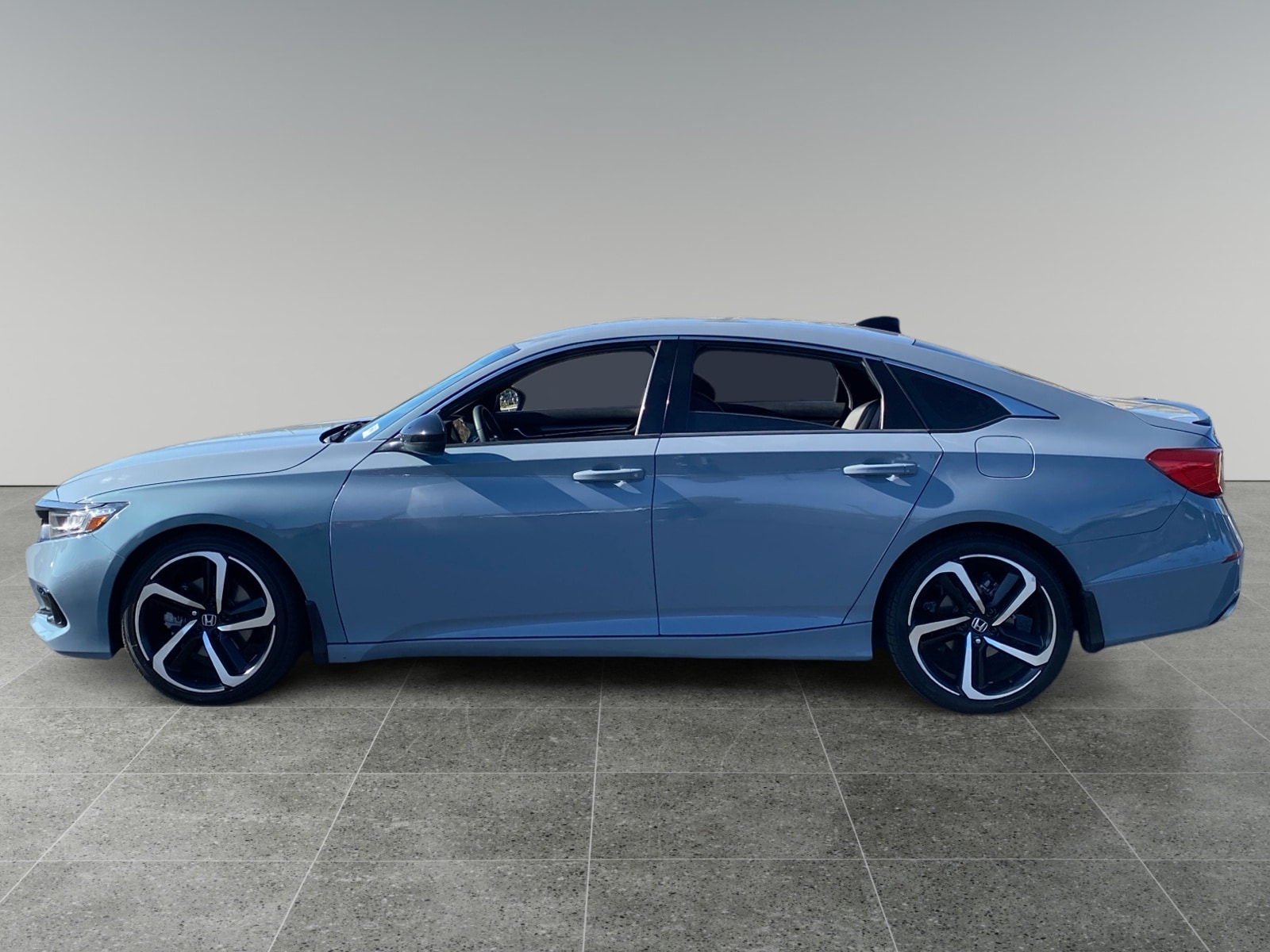 2021 Honda Accord Sport photo 2