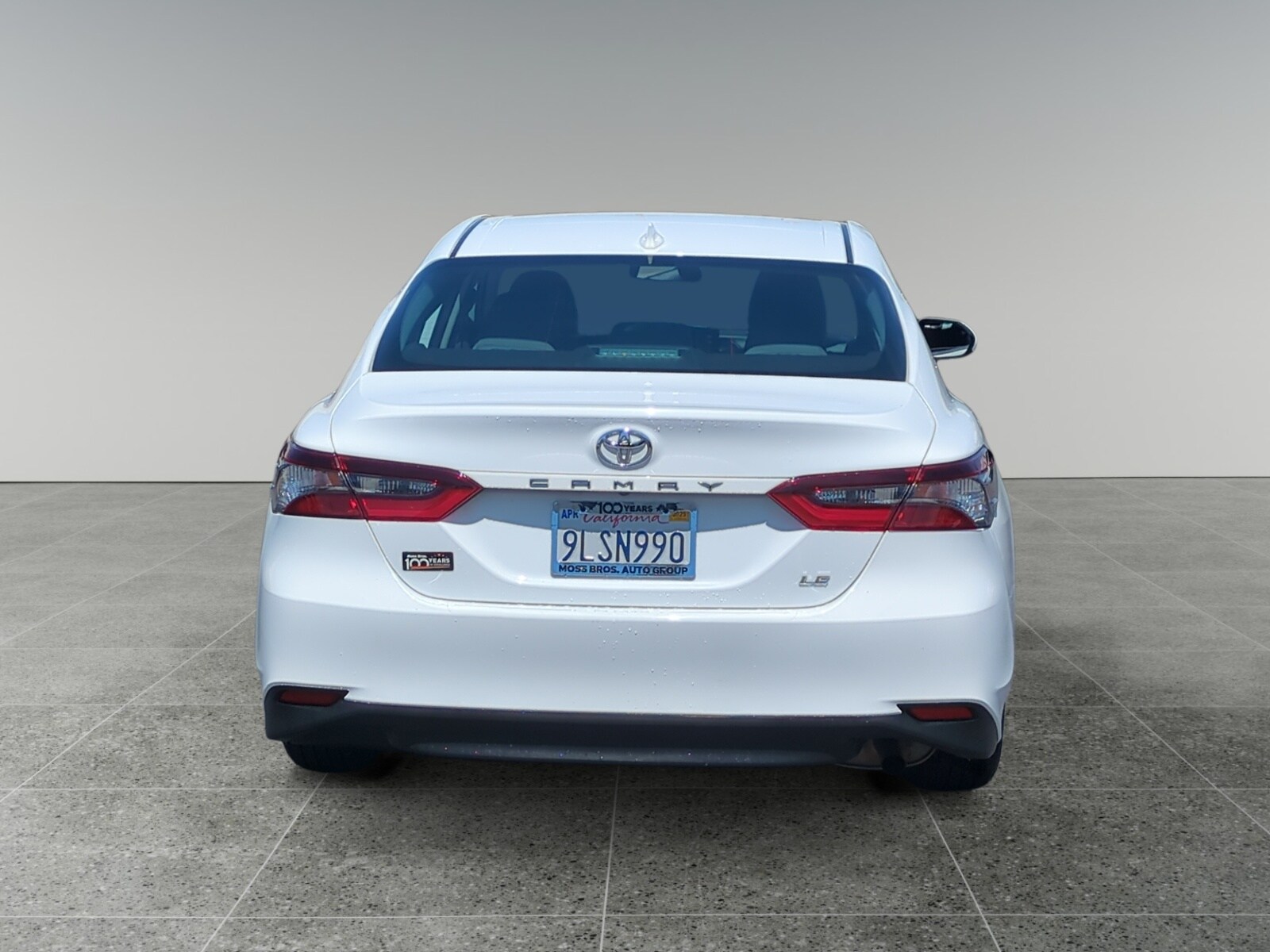 2024 Toyota Camry LE photo 4